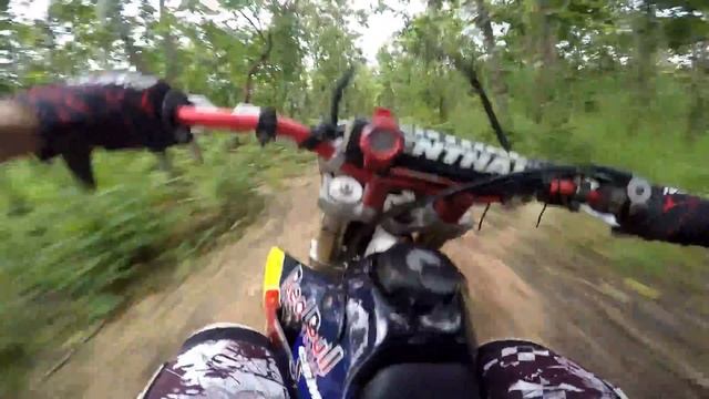 honda crm 250 ar CRAZY Enduro смотреть онлайн