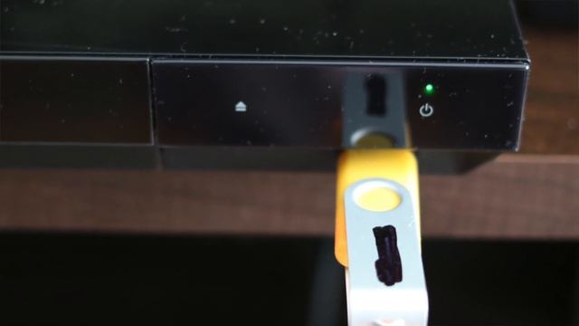 Critique du lecteur Blu-ray 3D UHD 4K Wi-Fi de Sony UBP-X700 смотреть онлайн