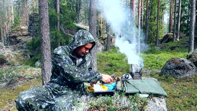 Поход в лес,горячие бутерброды на печке щепочнице. смотреть онлайн
