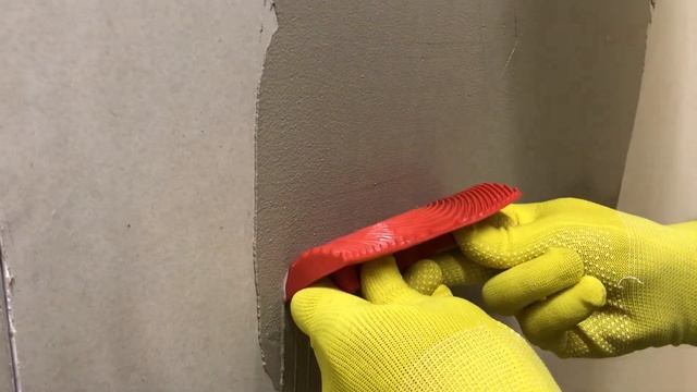 Нанесение фактурной краски Farbe Roll and Kellenputz с имитацией под дерево смотреть онлайн