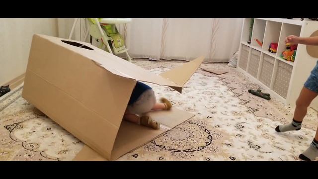 Ракета и аквариум из картона смотреть онлайн