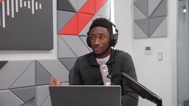 Let's Talk about Pixel 6 Pro Bugs, iMessage vs RCS...and Wordle смотреть онлайн