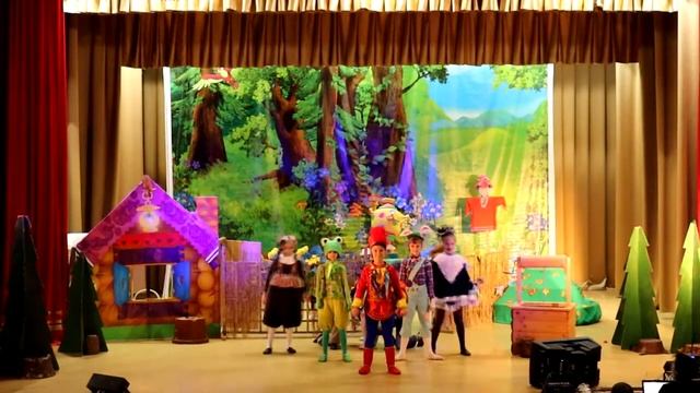 Спектакль "Теремок" смотреть онлайн
