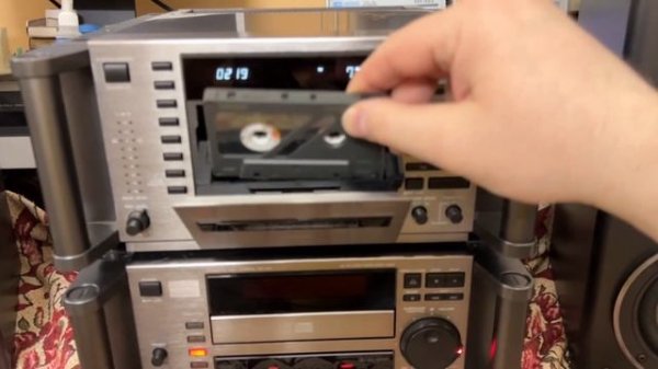 Sharp CD-U10 1989 г. Шарп уже не торт?