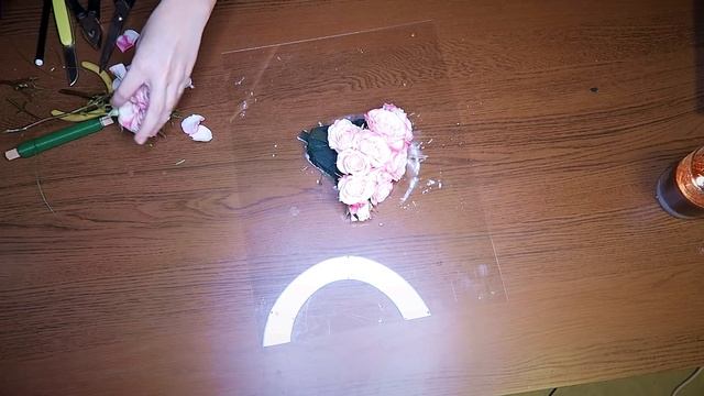 Цветочная картина // Сердце из цветов // на день Святого Валентина смотреть онлайн