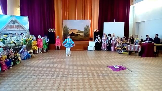 Азнакаево Гимназия Татарский танец смотреть онлайн