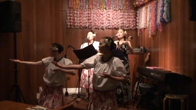 KUPONO Live In Toyosu   Sophisticated Hula