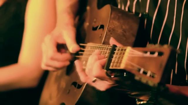 Paul Rishell - Tired of Being Mistreated (Clifford Gibson, 1928) смотреть онлайн