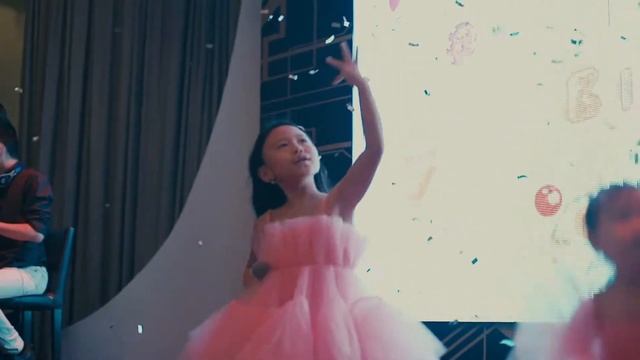 Поздравление старшей сестры ( Годик Машеньке) смотреть онлайн