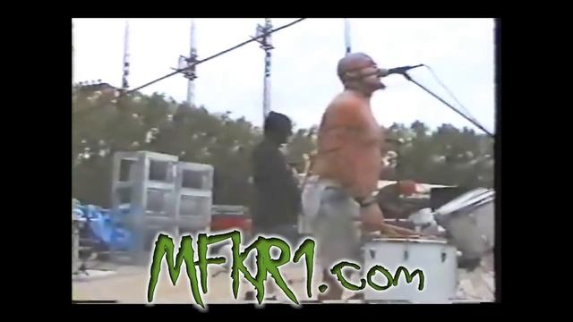 Slipknot - Gently - Live with Anders Colsefni - 08-17-96 - MFKR1.COM смотреть онлайн
