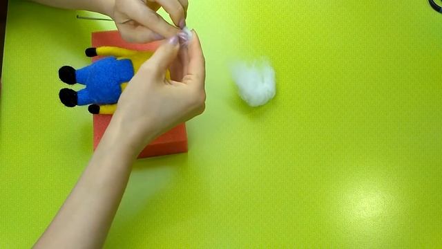 Minions. Гадкий Я. Валяние игрушек из шерсти. Миньоны из шерсти. Мастер-класс смотреть онлайн
