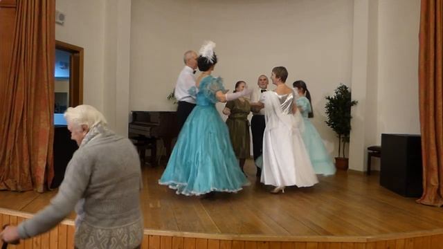 МОСКОВСКАЯ КАДРИЛЬ СО ЗРИТЕЛЯМИ смотреть онлайн