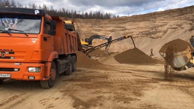 Песок карьерный с доставкой самосвалами. г. Смоленск смотреть онлайн