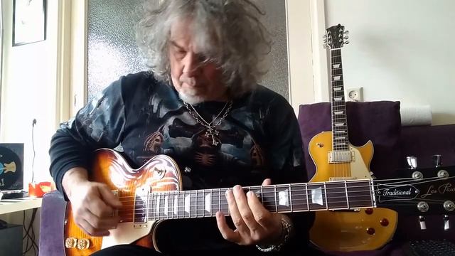 Gibson Tradional Les paul.....Testing the sound смотреть онлайн