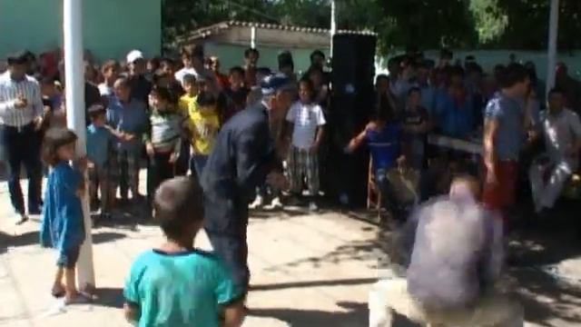 Туй дар девонахонаи Ленинский раён бинен смотреть онлайн