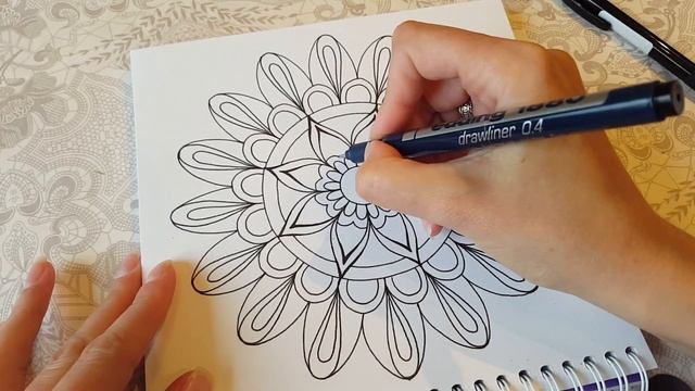 Рисование мандалы 2 - порция вдохновения! смотреть онлайн