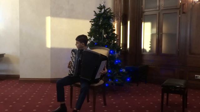 Е.Дербенко Променад исп. Аксенов Рамир смотреть онлайн