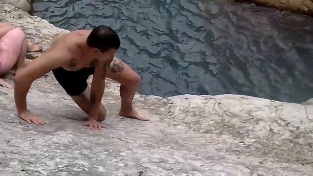Экскурсия в Кодорское ущелье. Шакуранский водопад. 2015 г. Видео 3. смотреть онлайн