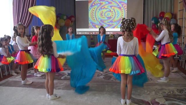 феерия с веерами вейлами смотреть онлайн