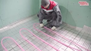 Монтаж электро водяного теплого пола XL PIPE для основного отопления дома