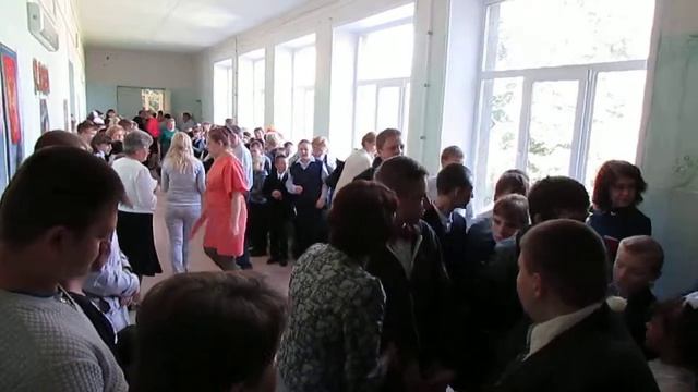 Первый звонок 1 сентября в школе № 3 г.Щекино