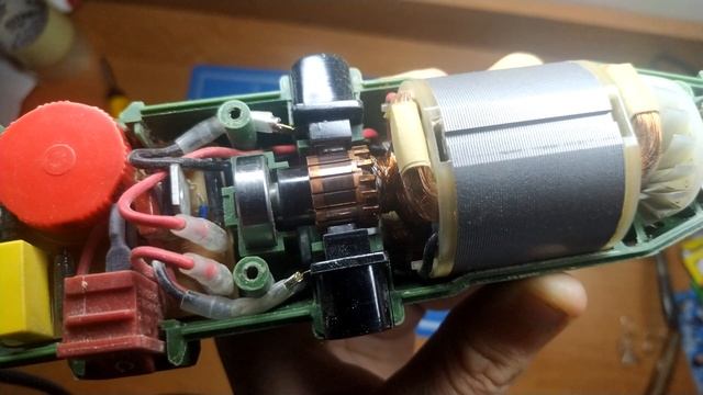 Модификации к разборному макету АК-103 | Выпуск №2: Тяжёлая фурнитура смотреть онлайн