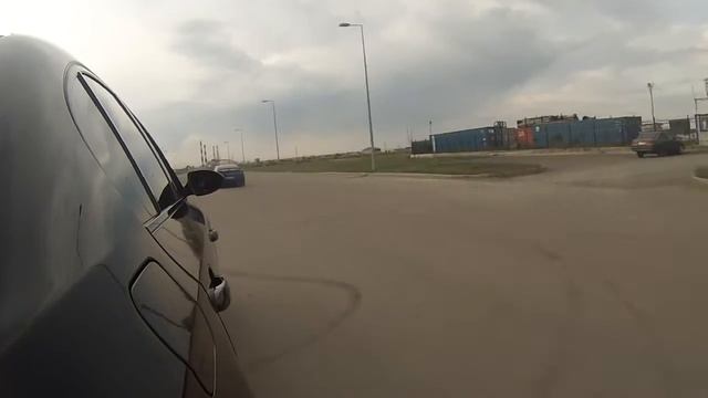 M5 E60 vs NISSAN GTR смотреть онлайн