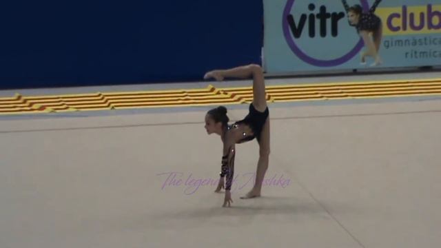 Anastasia DZHURKINA free hands - 2012 Vitry Cup *alevin* (2nd attempt) смотреть онлайн