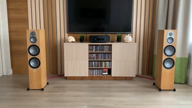 Hegel H390 + Monitor Audio Silver 500 6G, Chantal Chamberland “You’re My Hero” смотреть онлайн