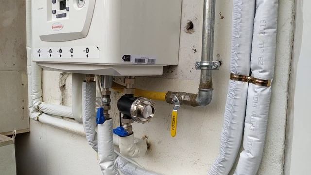 Λέβητας φυσικού αερίου IMMERGAS VICTRIX Omnia 25kv (1) смотреть онлайн