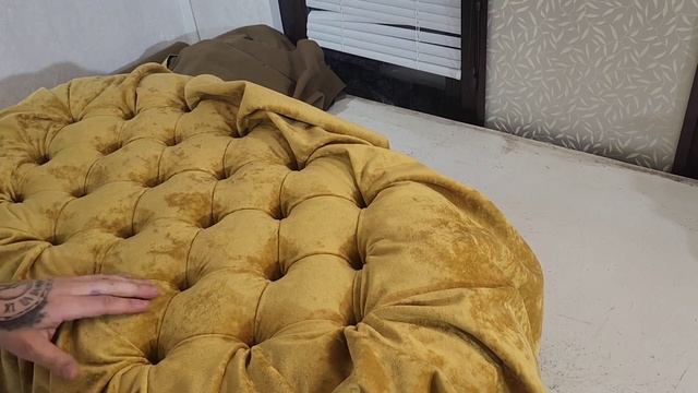 Банкетка в каретной стяжке. Овальная банкетка. Делаем банкетку.