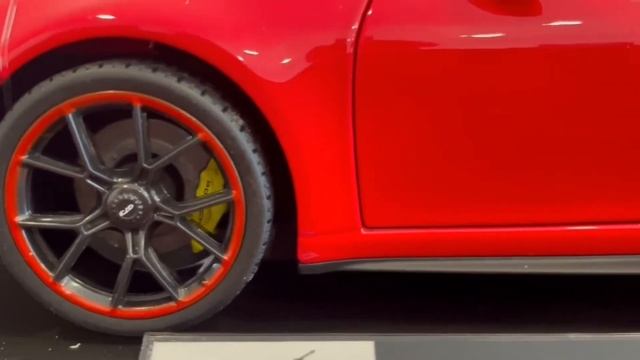 PORSCHE 911 GT3 MAISTO 1/18 DIECAST MODEL