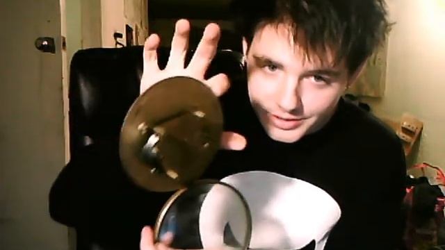 TIME TRAVELERS HELP смотреть онлайн