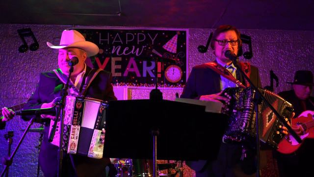 Gilberto Perez Y Su Conjunto @ Royal Palace 2020 - (Hector Via Via & Lupe Saenz Birthday Bash) смотреть онлайн