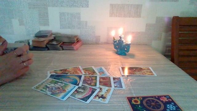 ЧТО ВАС ?ЗАВТРА УДИВИТ❓❗#гадание #чтодумаетобомнеон #егомысли #ТАРО?????