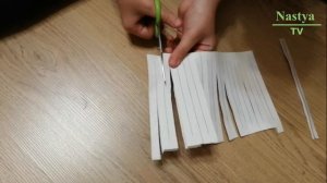 как пролезть в лист бумаги