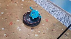 Фёрби коннект подделка и пылесос Iclebo