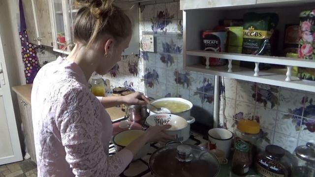 Почти праздничный стол на день Андрея