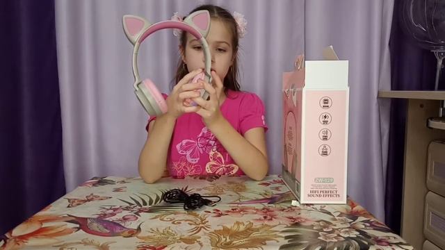 Светящиеся наушники с ушками,обзор. смотреть онлайн