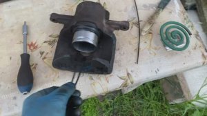 Поло седан заклинивший суппорт