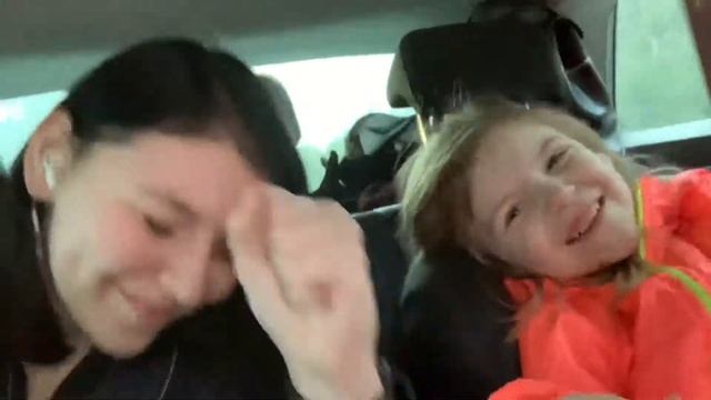 Влог: Едем к бабушке два дня на машине ! смотреть онлайн