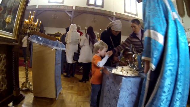 Princess Red & Mickey at Russian Church to "Lord Have Mercy" by Zhana Bichevskya смотреть онлайн