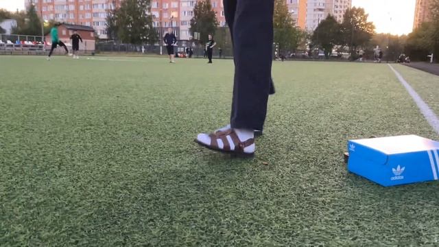 Adidas spezial смотреть онлайн