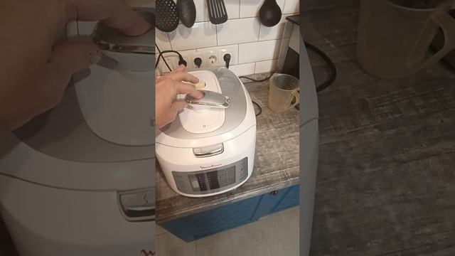 МУЛЬТИВАРКА СКОРОВАРКА MOULINEX CE503132 (SERIE EPC04-S2) 2 часть смотреть онлайн