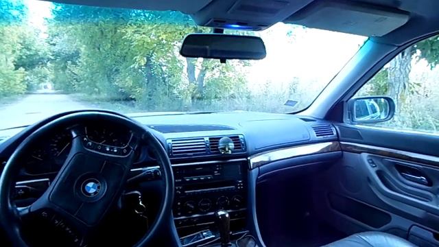 Обзор BMW 730i E38 V8 Engine