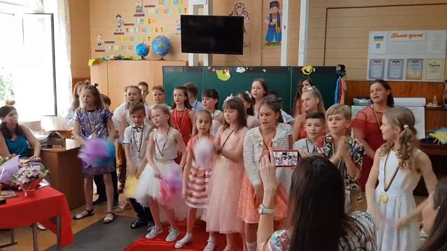 Випускний-2019 4А школа 129 Київ 3 смотреть онлайн