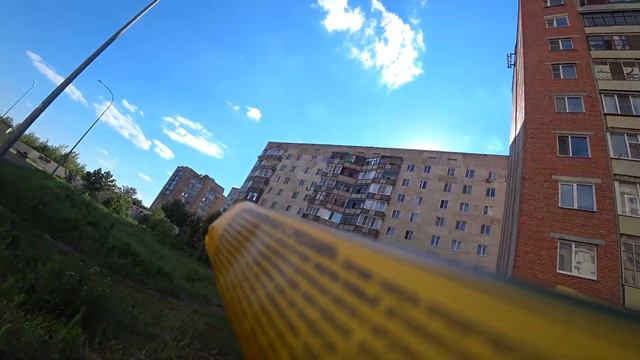Дарить радость легко. #КонфетыСловоПацана смотреть онлайн