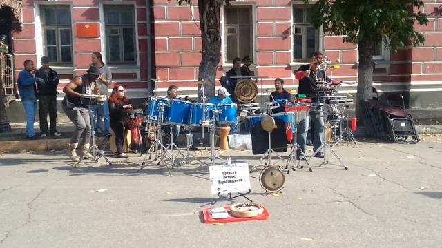 Оркестр Летучих Барабанщиков 3 смотреть онлайн