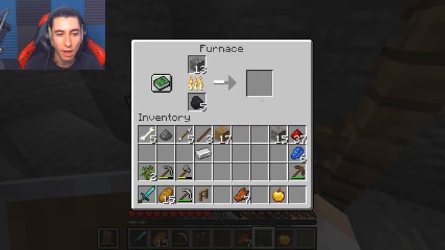 Minecraft but you can craft a CREATIVE MODE weapon... смотреть онлайн