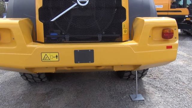 Volvo L70H Wheel Loader (2023) Exterior and Interior смотреть онлайн